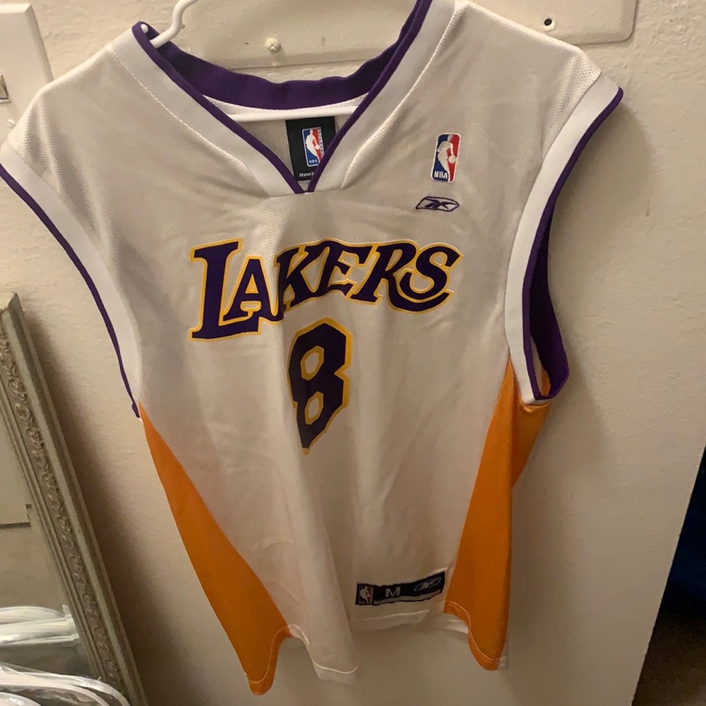 Kobe 8 jersey 100 percent real lakers Medium white